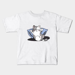 sleepy cat Kids T-Shirt